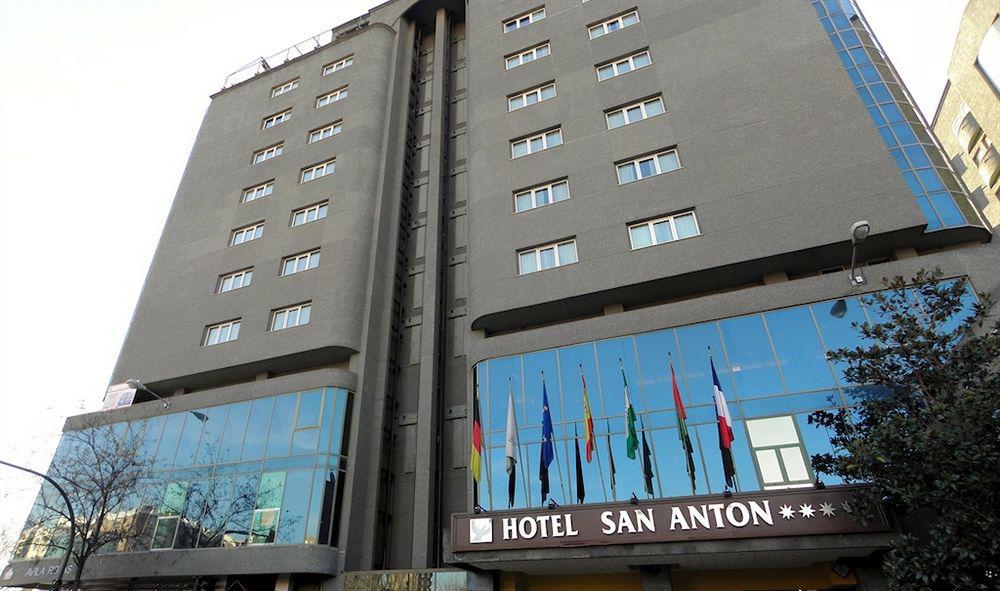 San Anton 4*